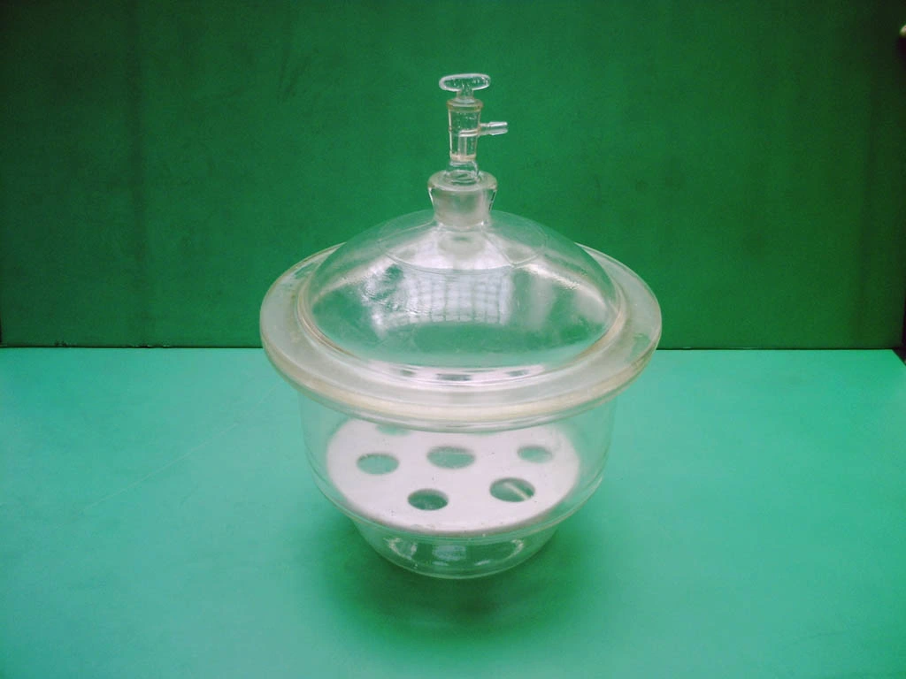 Clear & Amber Glass vacuum Desiccator